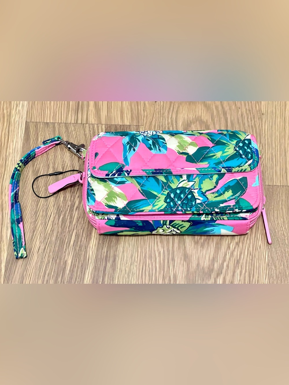 Vera Bradley All-in-One Crossbody Bag in Tropical Paradise Print NWOT Pink Green